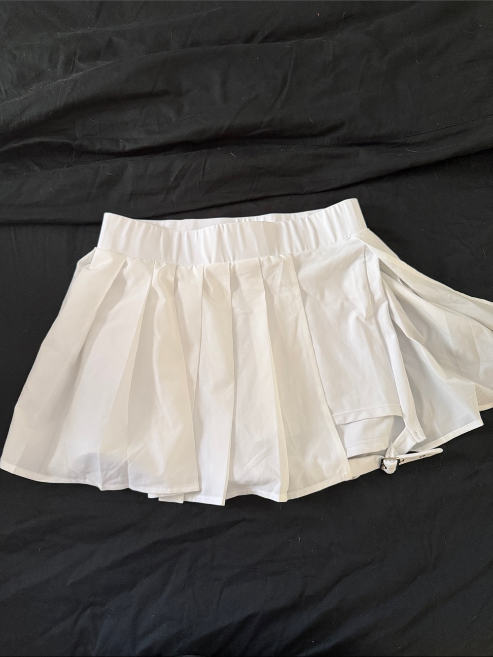 HALARA White Pleated Tennis Mini Skirt